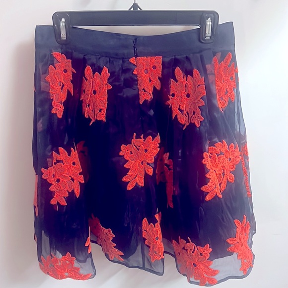 Beautiful navy and neon orange taffeta skirt from Anthropologie - Picture 4 of 5